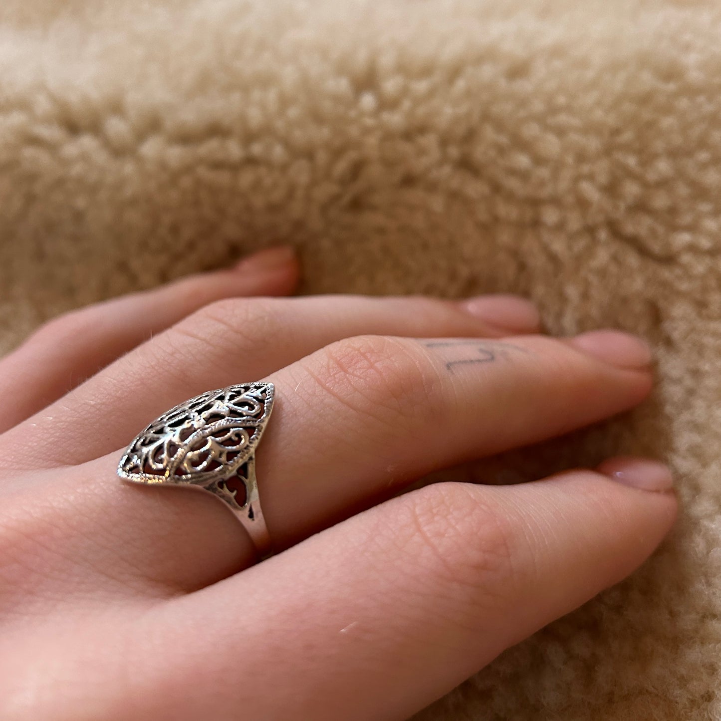 925 Silver medieval romance style Detailed Ring