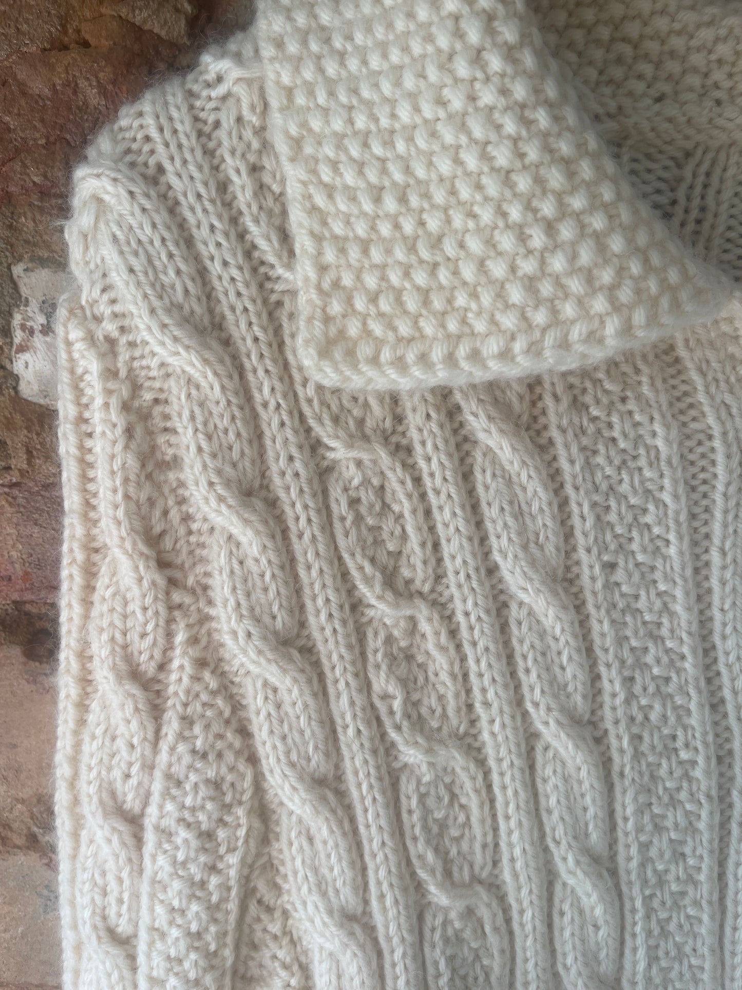 Vintage handmade cream cable knit wool Cardigan