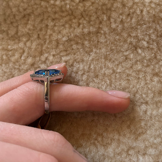 Blue Topaz and Cz Ring 925 silver Detailed Shield