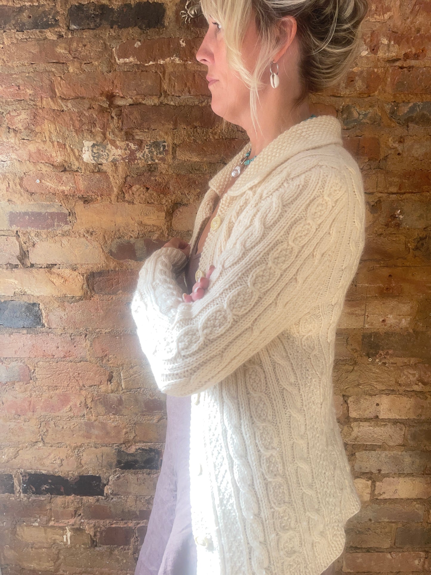 Vintage handmade cream cable knit wool Cardigan