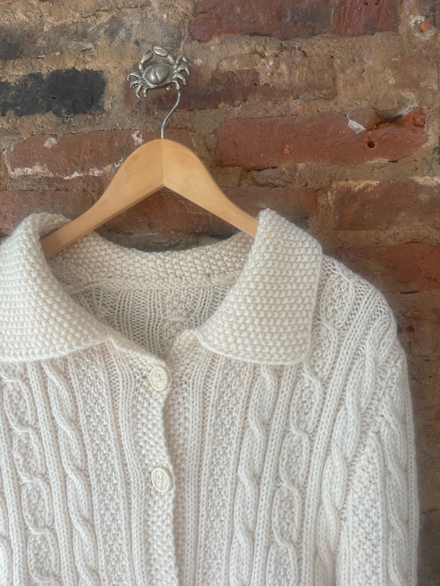 Vintage handmade cream cable knit wool Cardigan