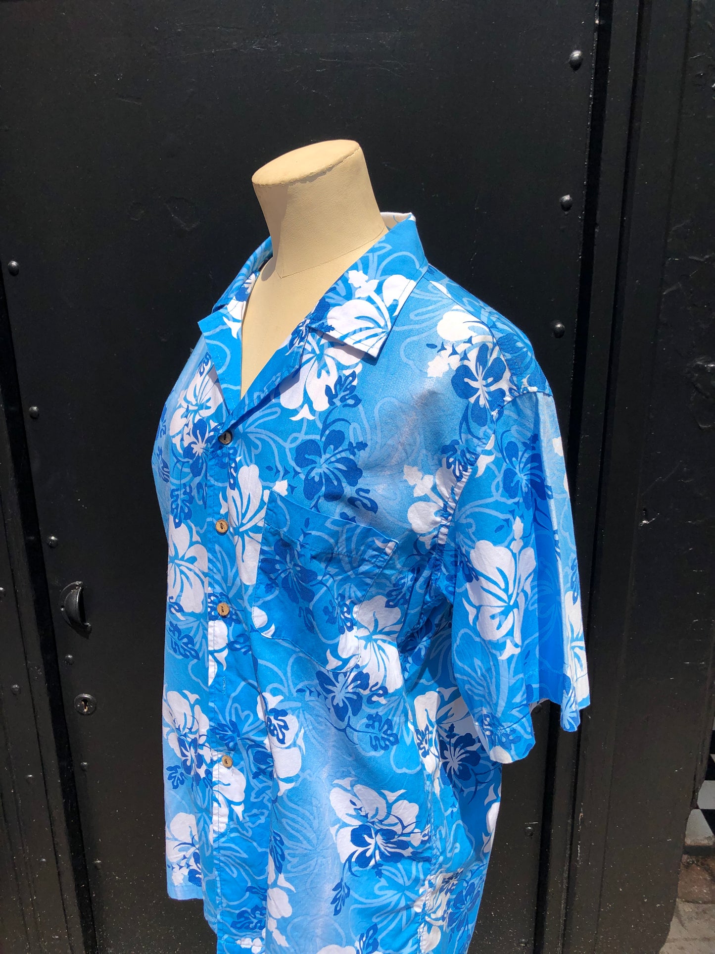 Vintage Hawaiian shirt