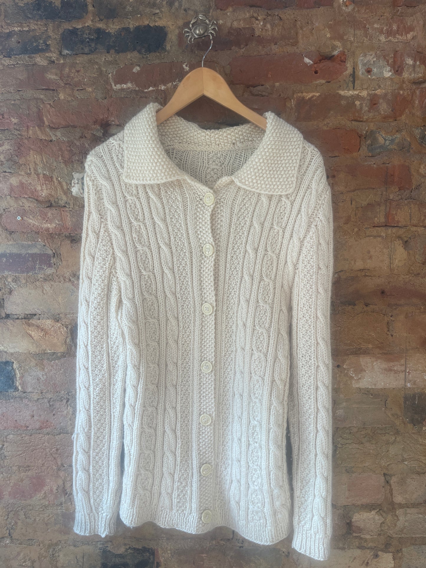 Vintage handmade cream cable knit wool Cardigan