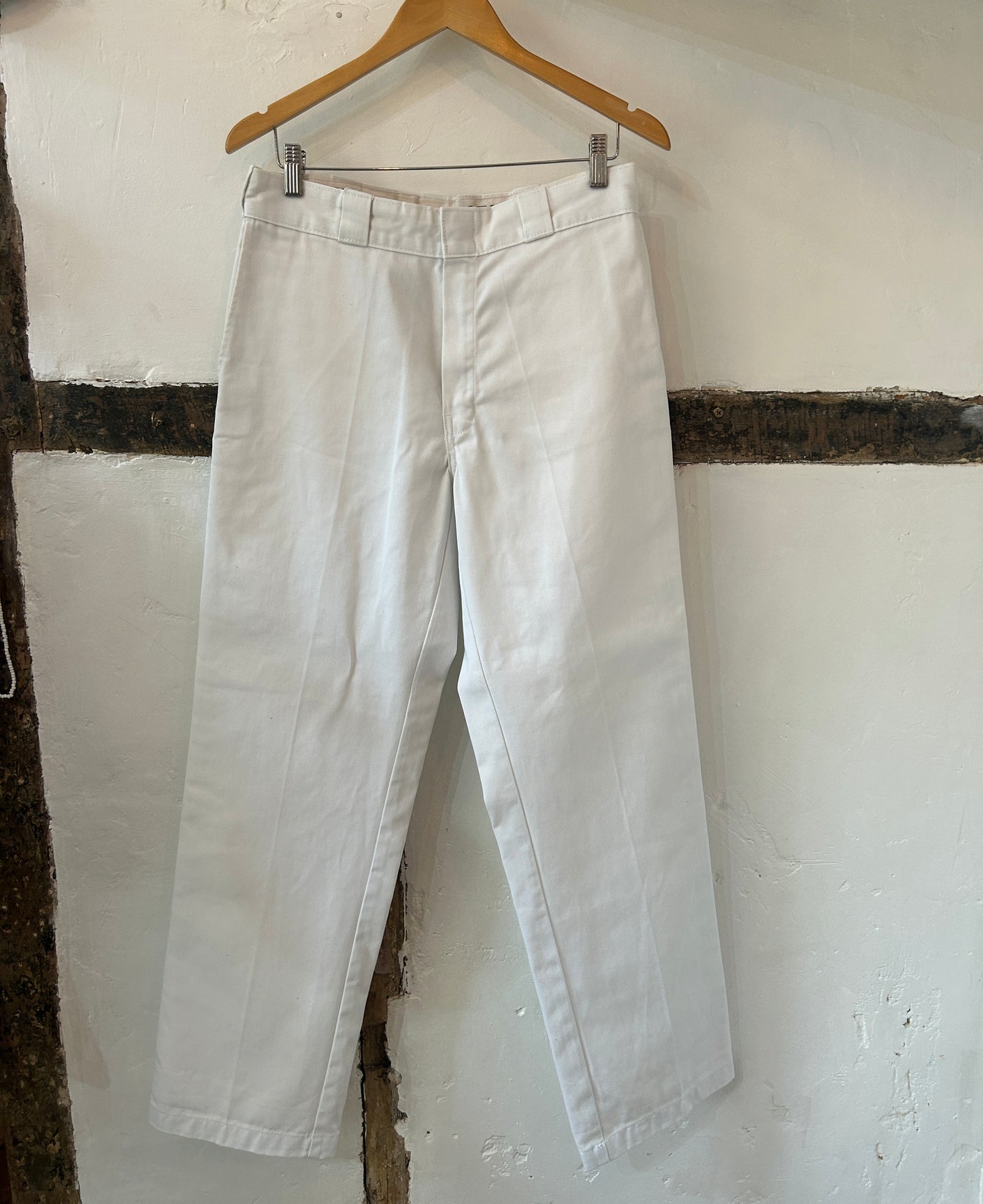 Fresh White Dickies