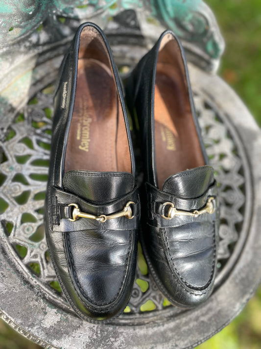 Vintage Russell & Bromley black leather Loafers size 6.5